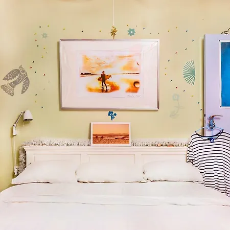 The Eclectic Yard -famous For Its Design Сasa de vacaciones